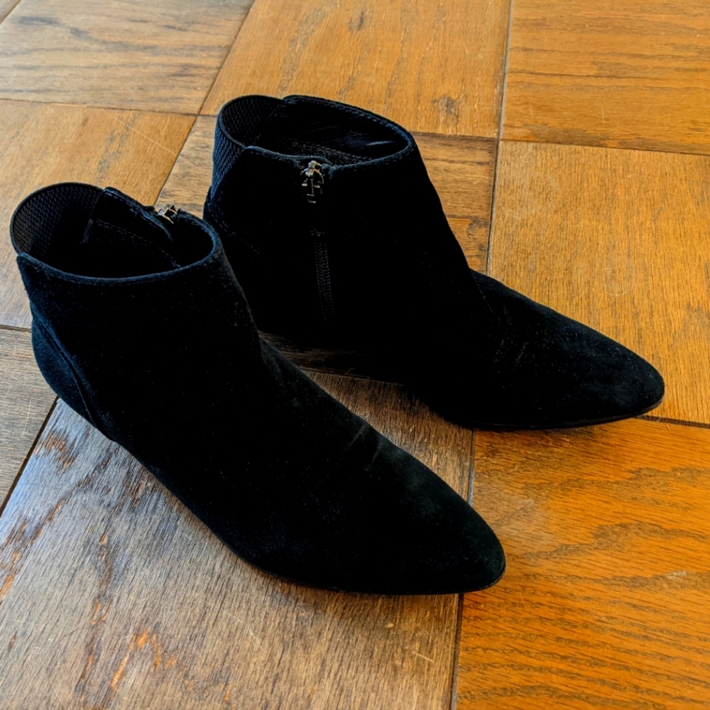 Aquatalia Black Suede Pointed-Toe Ankle Booties